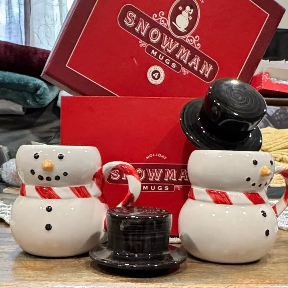 NIB Williams-Sonoma Holiday Snowman Mugs Set of 4 w/ Top Hat Lids – New in Box